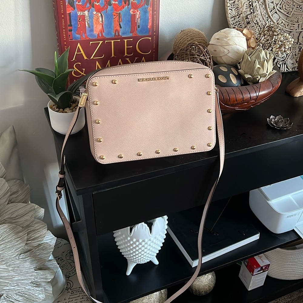 Michael Kors crossbody purse